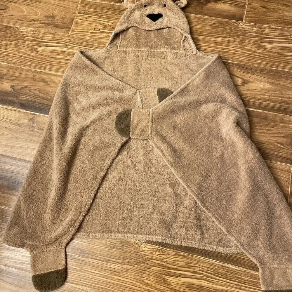 Pottery Barn Kids Beige Hooded Blanket‎ with antlers